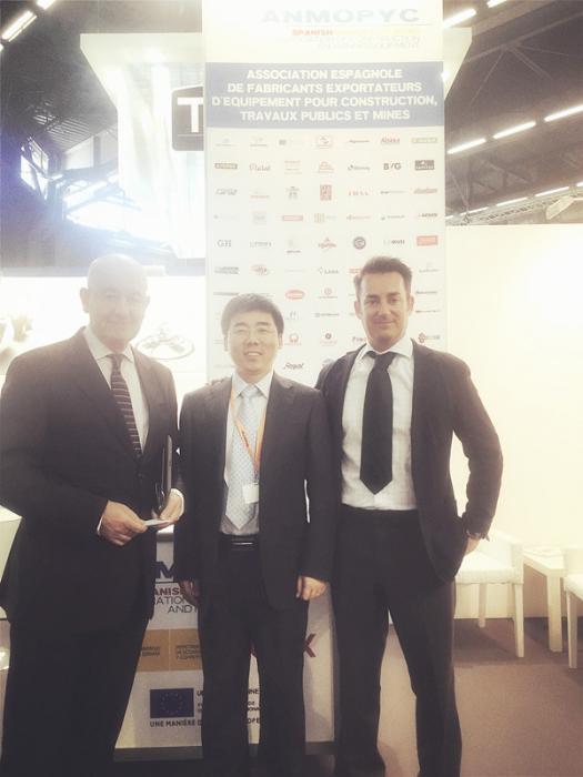 Bices Organizers Meeting With Cooperation Partners During Intermat 2015 Lectura Press