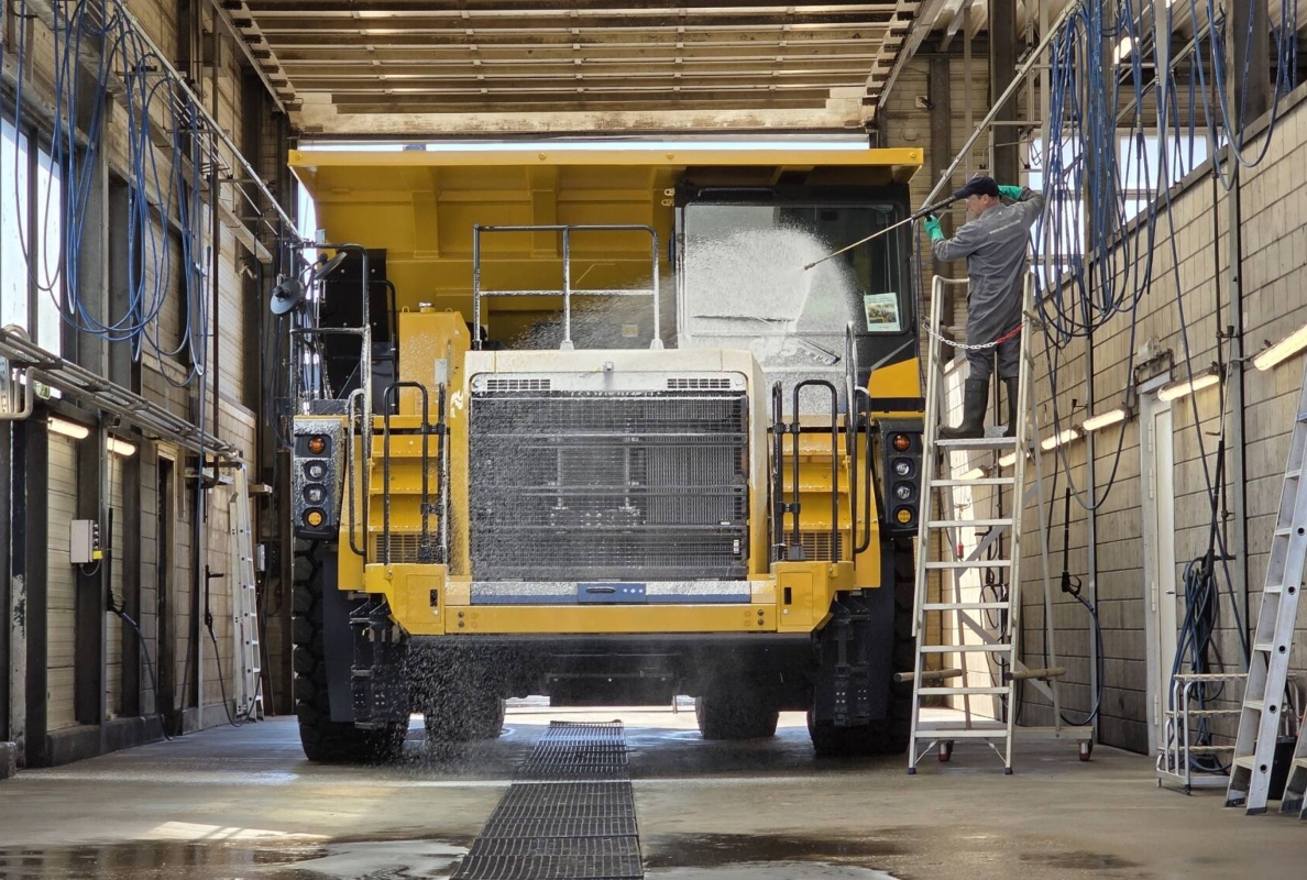 Van der Vlist startet nachhaltige Waschanlage für Baumaschinen ...