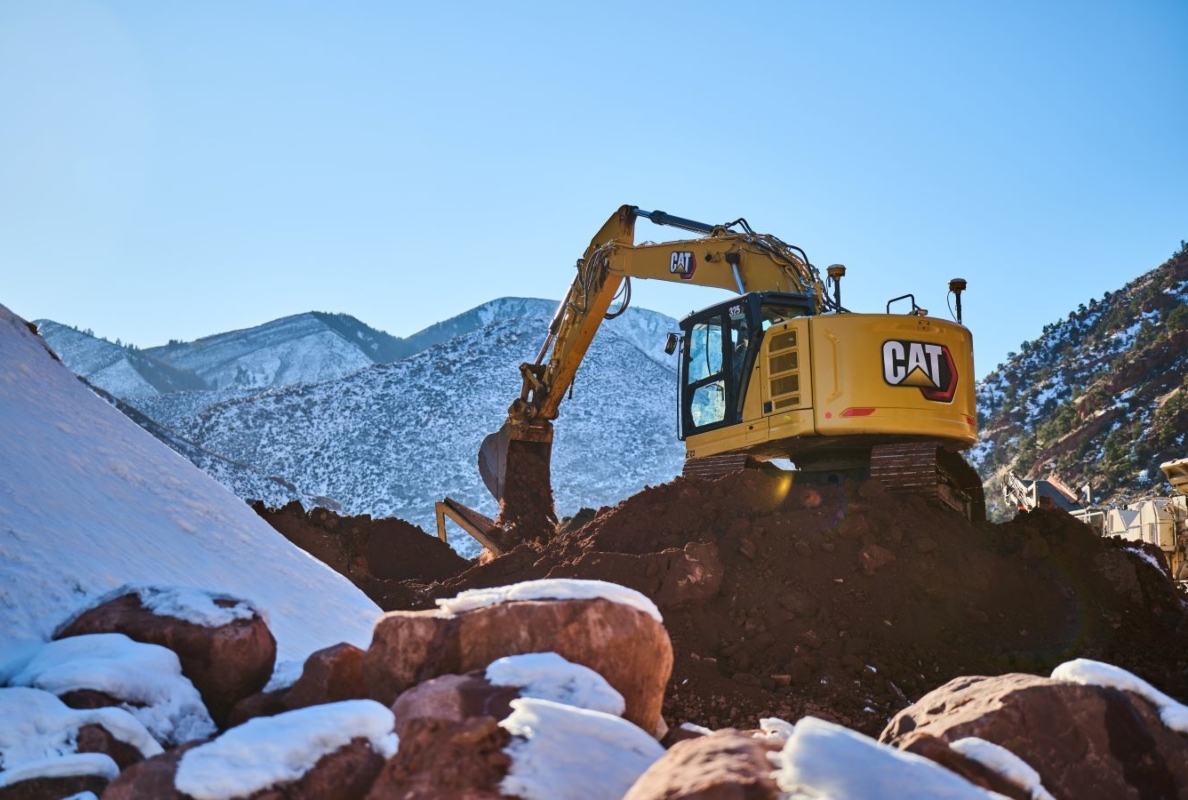 Das verlängerte Fahrwerk in der Heavy-Duty-Ausführung sorgt in steilem Gelände für sicheren Halt.