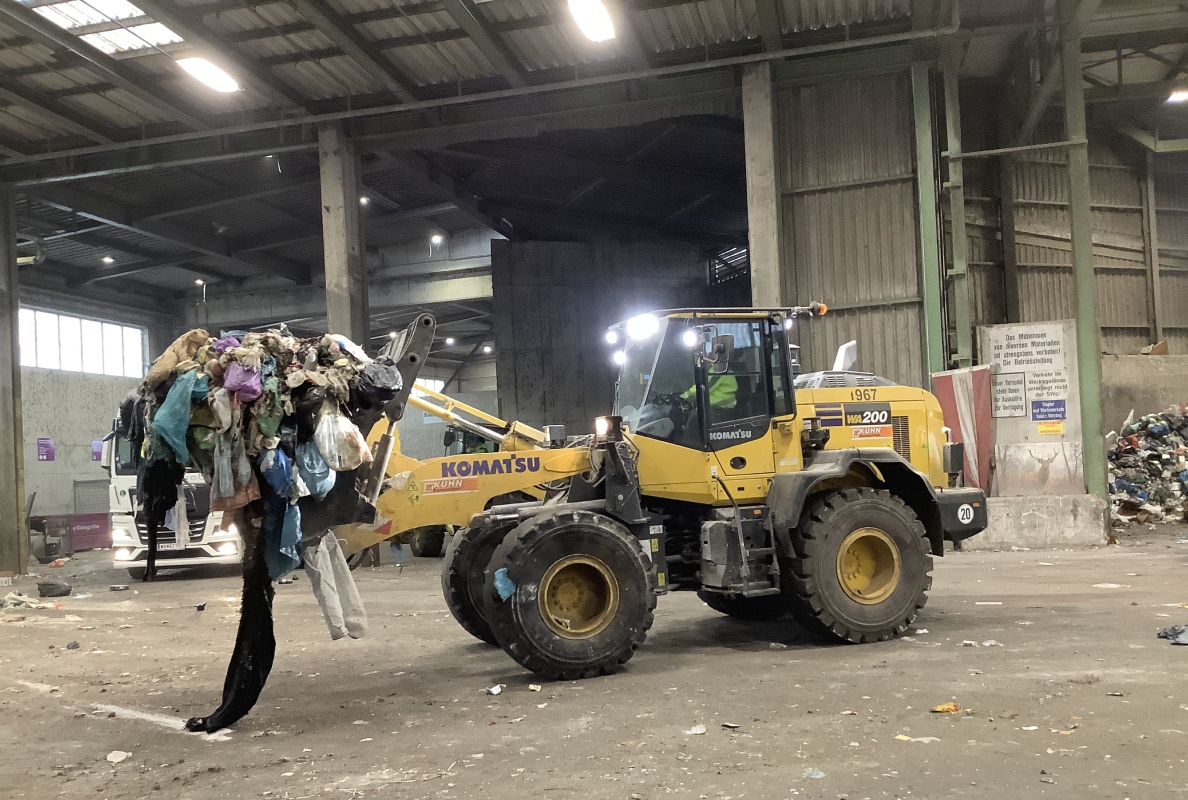 Holding Graz schätzt Preis-Leistungsverhältnis von Kuhn und Komatsu