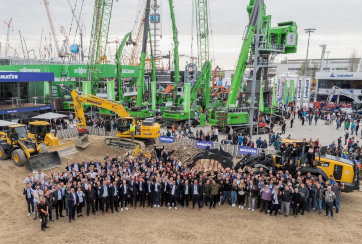 Der Countdown läuft: Die bauma mit Schlüter für Baumaschinen erleben
