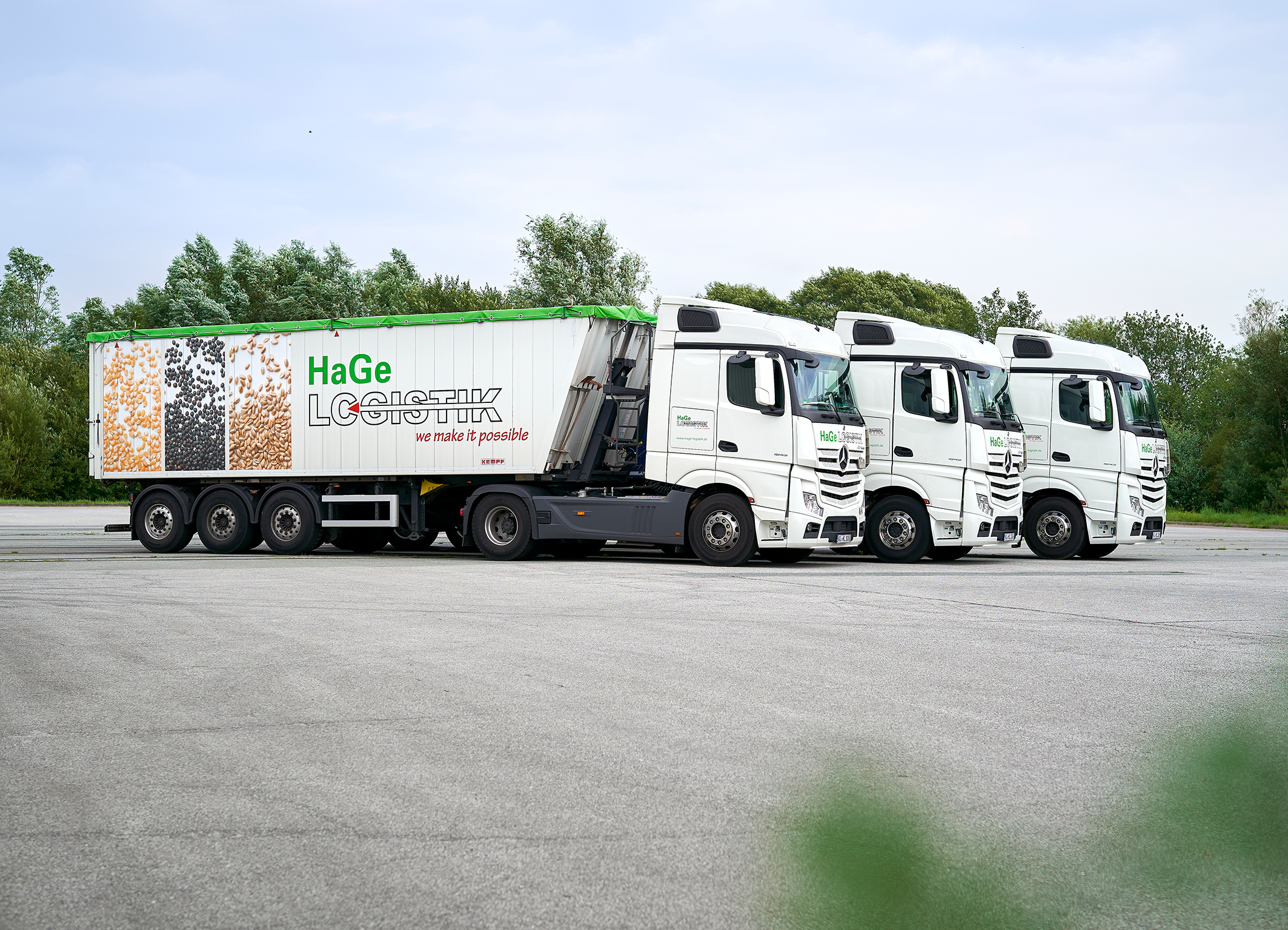 Beim Reifenmanagement setzt die HaGe Logistik GmbH auf den Conti360°-Servicevertrag mit runderneuerten Reifen.