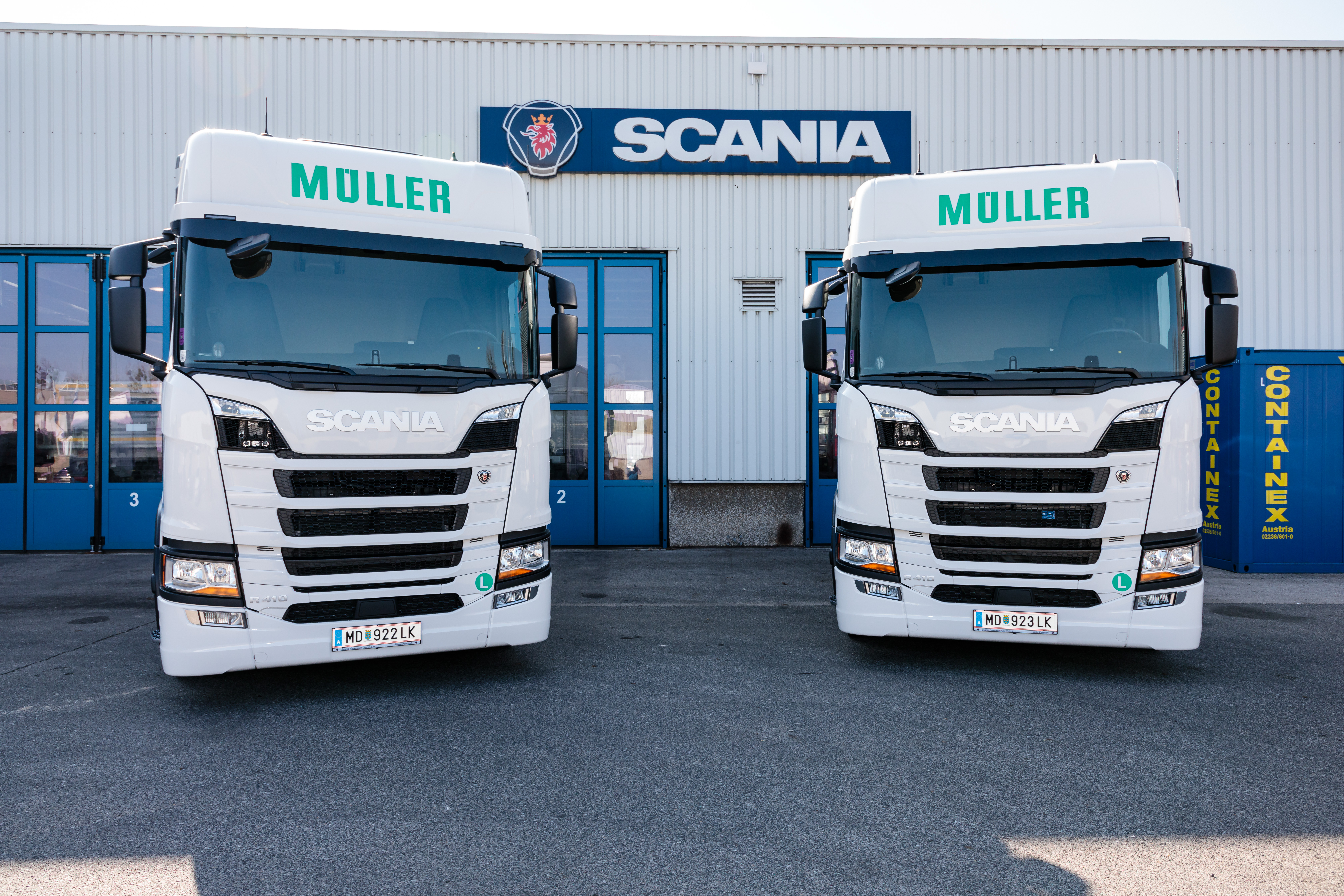 Müller Transporte erhielt am 1. März 2021 zwei Scania LNG-Fahrzeuge.
