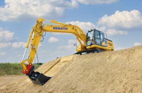 Komatsu PC220LCi-12