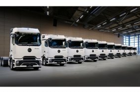 Mercedes‑Benz Trucks und Girteka schließen Vereinbarung über 1.500 Actros L ProCabin