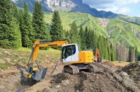 MB Crusher im Einsatz für Skianlagen und bei Hochgebirgsarbeiten