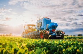Die LEMKEN Solitair NT ist speziell auf konservierende Anbausysteme ausgelegt.
