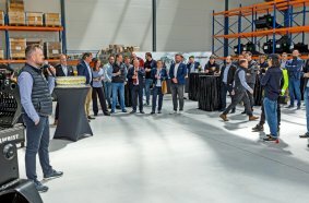 Marcin Tomczyk, Steelwrist Country Manager Polen, in seiner Begrüßungsrede