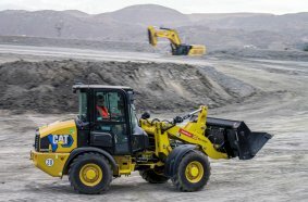 Radlader CAT 906e