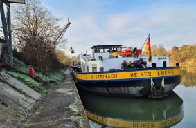 An Bord eines Binnenschiffs