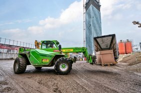 Estrel Tower Materiallogistik
