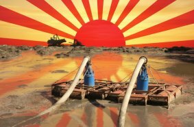 Zwei Schlammpumpen aus dem Land der aufgehenden Sonne auf Pontons: Kaum eine Grube kommt ohne Entwässerung aus.