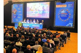 Kompakte Wissensvermittlung: Rund 1.200 Führungskräfte werden am Fitness-Programm für die Baubranche, Umwelt- und Maschinentechnik teilnehmen.