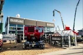 Ein Besuchermagnet auf der BAUMA: Der Goldhofer-Stand im Freigelände Nord