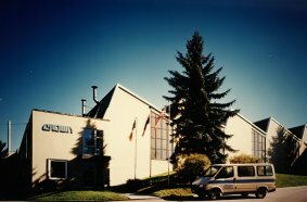 1986 öffnete Crown sein erstes Werk in Roding.