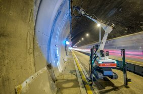 Präzision unter Tage: Drei fischer BauBots bohrten im Engelbergtunnel über 9.000 Löcher mit 20 mm Durchmesser und 240 mm Bohrtiefe in bis zu 7,5 m Höhe in Beton – vollautomatisch und punktgenau.