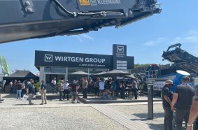 Zahlreiche Besucher interessierten sich für die Maschinen und Technologien der Wirtgen Group.