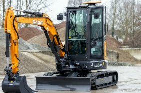 Hohe Leistung, kompakte Abmessungen, viele praxisgerechte Funktionen: Der neue CASE Minibagger CX38D