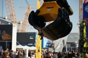 Produkte von engcon stießen auf der BAUMA auf großes Interesse