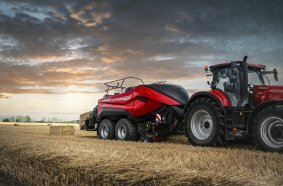 Case IH stellt Aktualisierungen seines Ballenpressen-Sortiments vor, klarer Fokus liegt bei den Neuerungen auf gesteigerten Durchsatz, Erhöhung der Haltbarkeit und eine intelligentere Bedienung