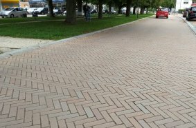 Lärmarme Bauweise von Pflasterklinkerflächen reduziert Verkehrslärm
