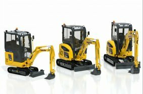 Komatsu präsentiert drei neue Elektro-Minibagger in Live-Demo auf der bauma 2025