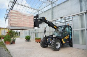 Teleskoplader Full Electric: Die neue, kompakte Baureihe eSmart kommt auf den Markt