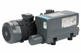 Die Atlas Copco GVS 100A überzeugt durch ihre robuste und zuverlässige Drehschiebertechnologie.