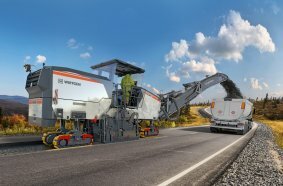 Die W 200 F kombiniert hohe Fräsleistung mit innovativen Automatisierungslösungen und richtet sich insbesondere an Anwender, die Effizienz und Flexibilität in einem kompakten Maschinenkonzept suchen.