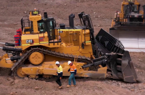 CAT D11 Bulldozer