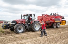 Case IH stellt Traktoren für PotatoEurope