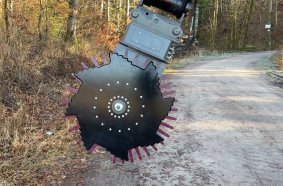 Geniales Prinzip: Das CutWheel arbeitet in zwei Richtungen und kann sowohl schneiden als auch sägen.