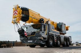 Der LTM 1120-4.2 ist ein weiterer Kran im Portfolio der Liebherr-All-Terrain-Krane mit neuer Steuerung LICCON3 und neuem Krandesign.
