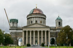 Eines der Wahrzeichen von Esztergom: die Sankt-Adalbert-Kathedrale.