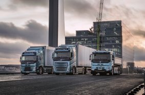 Die schweren Elektro-Lkw von Volvo Trucks werden für den Transport zwischen zwei IKEA-Fabriken in Polen eingesetzt.