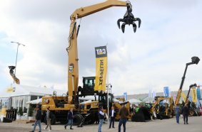Den gesamten Prozess neuer Cat Baumaschinentechnologie inklusive Service und digitale Lösungen stellte Zeppelin auf der RATL vor. 