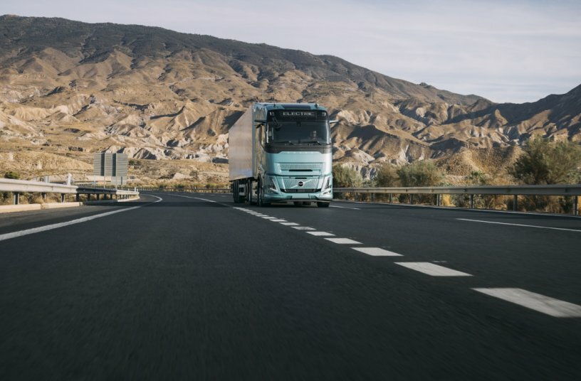 Volvo Trucks startet Serienproduktion von Elektro-Lkw mit bis zu 700 Kilometern Reichweite