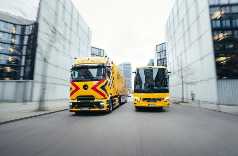 Mercedes-Benz Safety Truck und Safety Coach im Einsatz für mehr Verkehrssicherheit von Kindern