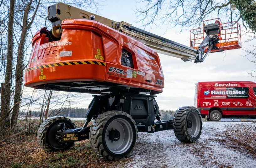 JLG® Teleskopbühne 670SJ im Praxistest