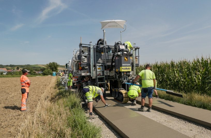 SP 33 als Allrounder zwischen Berg und Tal im Einsatz | LECTURA Press