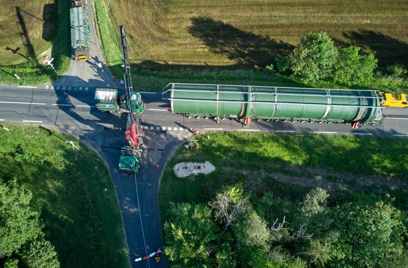 FASSI F1750 – erstmals autarker Betrieb über Powerpack möglich ...