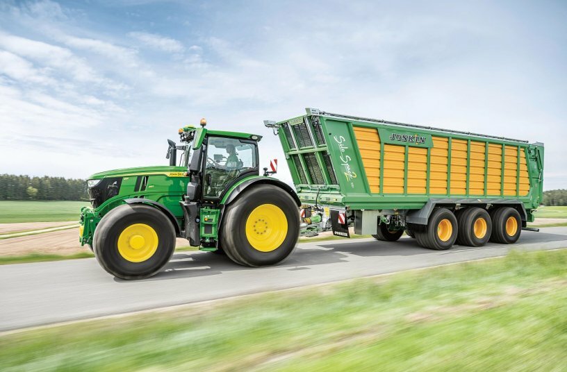 John Deere stellt neue Frontlader 665R und 685R für große 6R-Traktoren vor