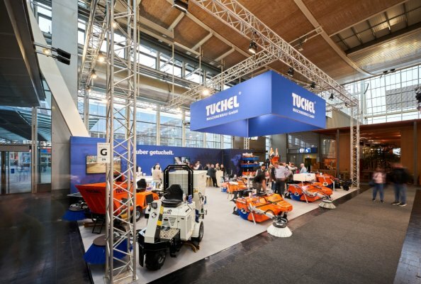Ein echter Blickfang: Der neue, moderne Messeauftritt von Tuchel auf der Agritechnica setzt ein klares Zeichen für die zukunftsorientierte Ausrichtung der Marke.