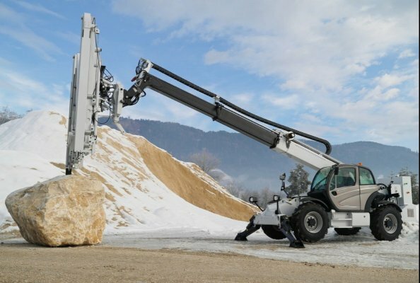Die mobile Diamantseilsäge MDS 5034 ist mit Gleitlagern und Energieketten von igus ausgestattet.
