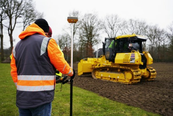 Wenn Präzision entscheidet: Erfolgreicher GNSS-Praxiseinsatz bei der Borchers GmbH in Lastrup überzeugt auf ganzer Linie