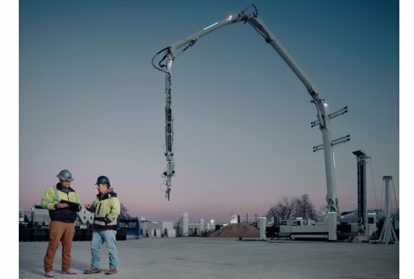 PALFINGER steuert präzisionsgefertigte Hebelösungen, modulare Systemplattformen und umfassende Expertise im Bereich Robotik zum 3D-Druck-Ökosystem von ICON bei.