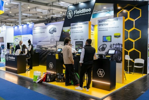 FieldBee, führender Anbieter für Präzisionslandwirtschaft stellt myFieldBee und FieldBee Vision auf der Agritechnica 2025 vor