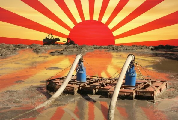 Zwei Schlammpumpen aus dem Land der aufgehenden Sonne auf Pontons: Kaum eine Grube kommt ohne Entwässerung aus.