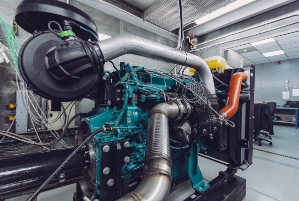 Wasserstoff-Dual-Fuel-Motor von Volvo Penta