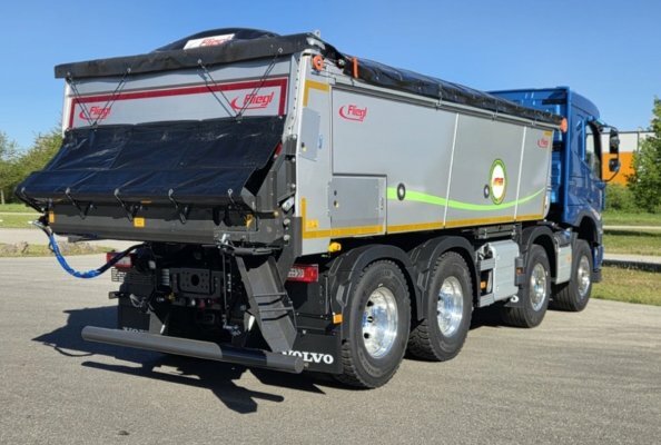 Fliegl Bau- und Kommunaltechnik – Wiesel Compact